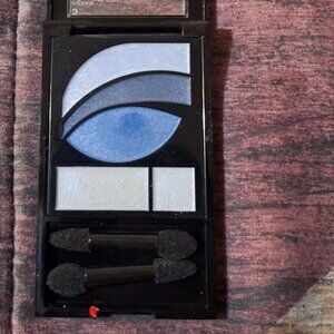 🎨 Revlon Photoready Eye Contour Kit – Avant Garde